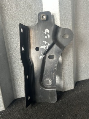 Кронштейн підніжка mercedes actros mp4 a9606603541 фото №1