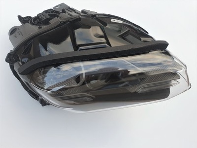 Porsche taycan 9j1 full led правый лампа 9j1941060f фото №1