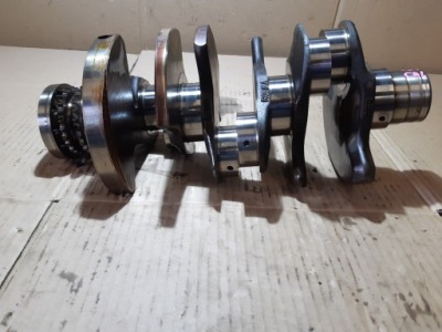 Audi q5 8r 3.2 fsi cal wał колінчастий 06e101r фото №1