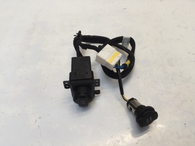 Kia sportage iv роз'єм usb прикурювача 96125-c5000 фото №1