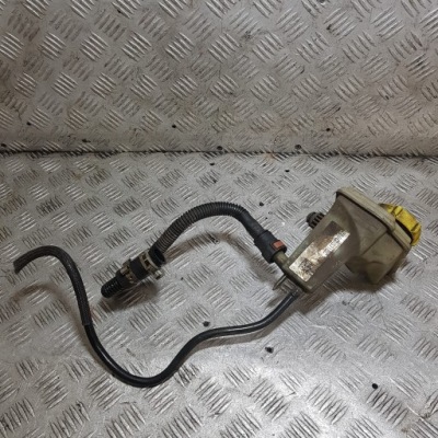 Бачок підсилювача ford fiesta mk 6 фото №1