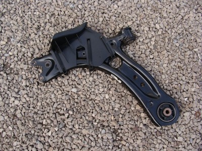 Важіль лівий audi rs3 81a407151f !!! фото №1