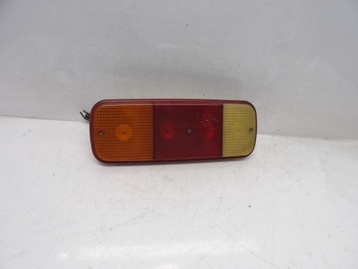 Лампа ліва задня mercedes-benz w123 фото №1