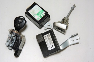 Ключ замок запалювання набір auris corolla 89780-12180 фото №1