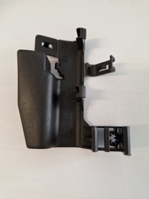 Кліпса накладки поріг ліва peugeot 307 оригінальний номер 9016r4 фото №1