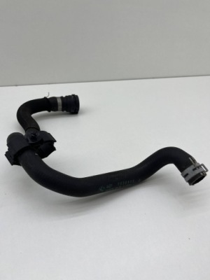 Bmw 5 g30 g31 труба шланг води радіатора 7938805 фото №1