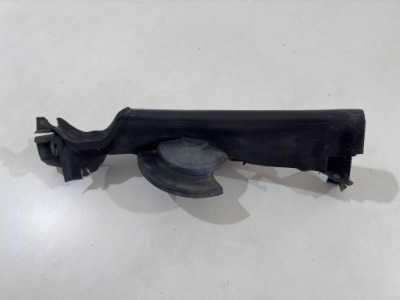 Прокладка капот ліва 7307863 bmw f20 f21 f22 f23 фото №1