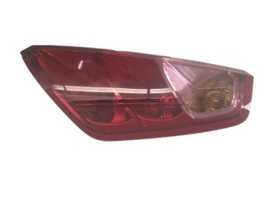 Fiat grande punto 5d лампа правий задня фото №1