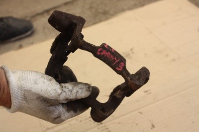 Скоба левый задняя vw caddy iii фото №1