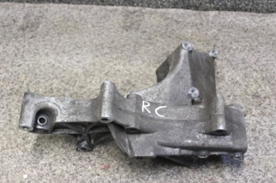 Vw t4 lt 2.5tdi кронштейн кронштейн насоса 074145169a фото №1