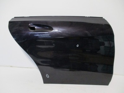 Дверей праве  задні mercedes 117 фото №1