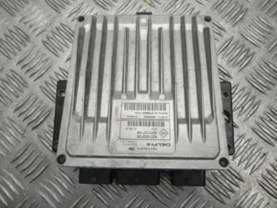 Модуль керуючий двигуна dacia sandero 2010 821002106 фото №1