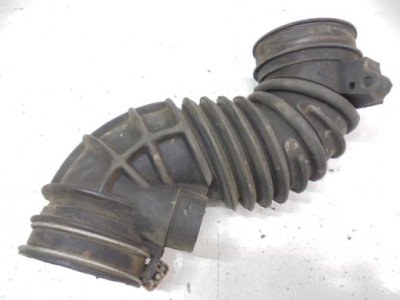 Toyota avensis ii t25 шланг воздуха фото №1