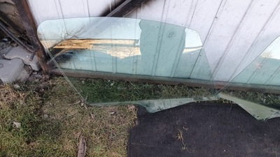 Citroen c3 i 02-09 - стекло правый перед фото №1