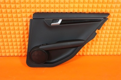 MERCEDES W204 LIFT BOCZEK DRZWI PRAWY TYŁ KOMBI