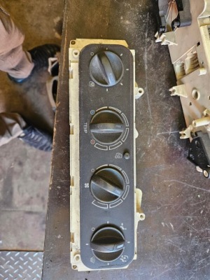 Man tgl tgm tga панель обдув 81619906069 фото №1