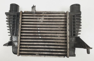 Радиатор интеркулер renault clio 3 8200471888 фото №1