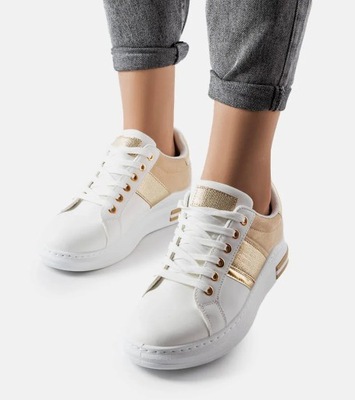 Białe sneakersy z beżowymi wstawkami Deans 38