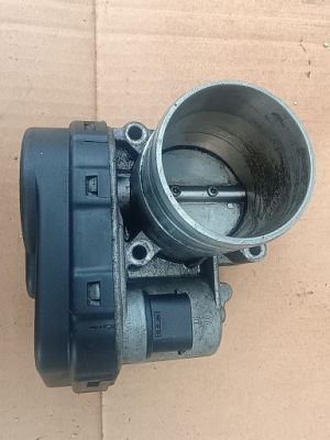 Дроссельная заслонка a1661410125 mercedes 1,4 b фото №1