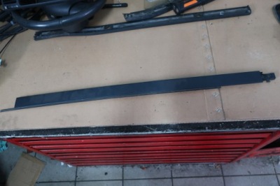 Land rover freelander ii 2 заглушка рейлінг дах ліва 06- фото №1