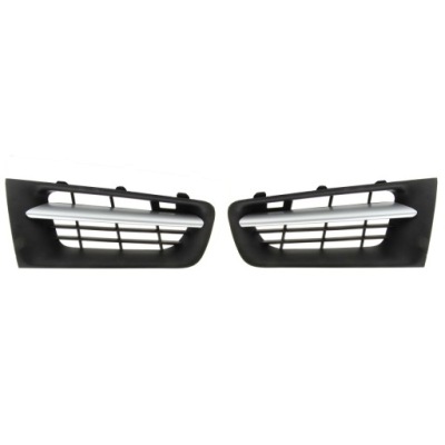 Решітка  решітка радіатора renault megane 1 2 renault megane 2 96-10 фото №1