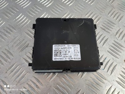Renault zoe блок керування модуль фото №1