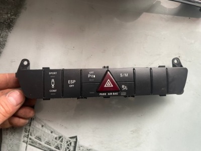 Mercedes w251 w164 панель a1648700151 фото №1