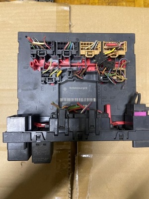 Vw caddy модуль блок керування блок управління бортовою мережею 1k0937049ad фото №1