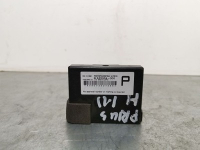 2011 toyota prius xw30 блоки управления 625009000 фото №1