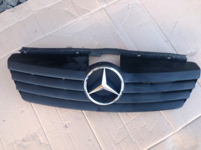 Решітка радіатора решітка радіатора mercedes-benz w414 2001-2005 значок фото №1