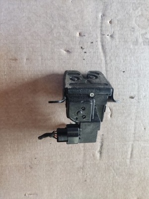 Hyundai i30 замок крышки фото №1