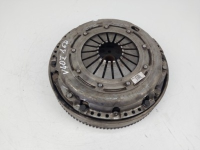 Зчеплення колесо двомасовий av61-6477-ce volvo v40 ii 1.6 d2 фото №1