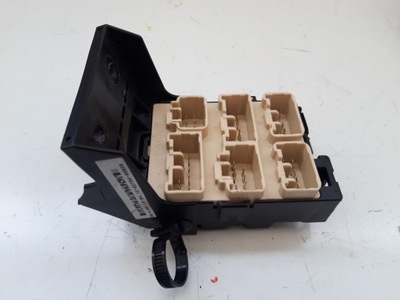 Коробка предохранителей toyota avensis ii t25 фото №1