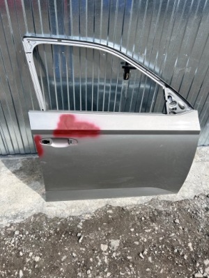 Дверь передние правое skoda fabia iii nr.0 фото №1