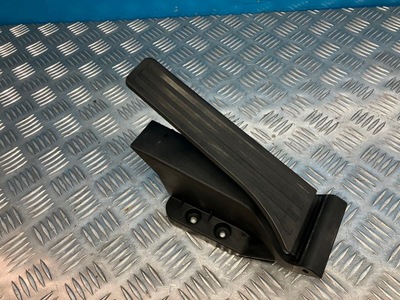 Mercedes w212 lift педаль потенциометр газа a4513000000 фото №1