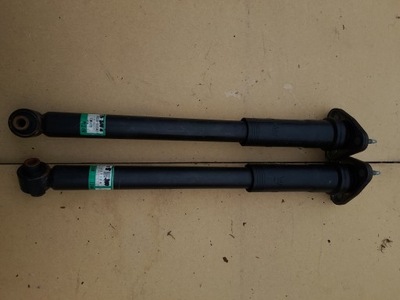 Lexus is 300 амортизатор задній 13- фото №1