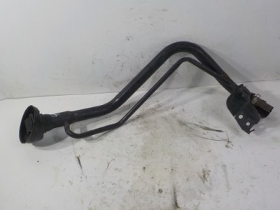 Nissan x-trail t30 2.5 заливна горловина труба заливної пального фото №1