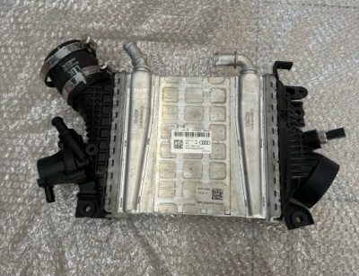 Audi 3.0 v6 інтеркулер 059145803q фото №1