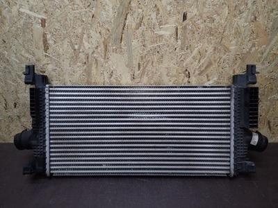 Інтеркулер opel astra 4 iv j 13267646 фото №1