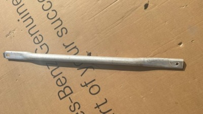 Кронштейн чашка розпірка mercedes c-klasa w205 a2056280724 фото №1