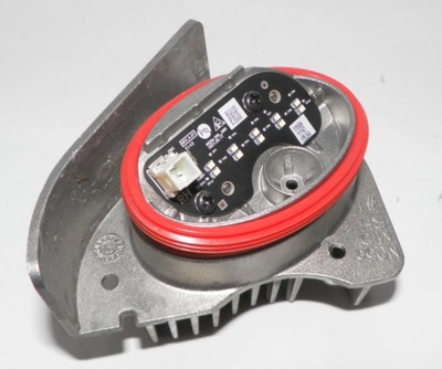 Kia sportage 5 v модуль led правий права лампа mid оригінальний номер r292151040 фото №1