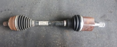 Привідний вал ліва volvo xc40 1.5 гібрид 32339046 фото №1