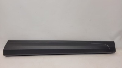 Skoda enyaq 5la молдинг двері права перед фото №1