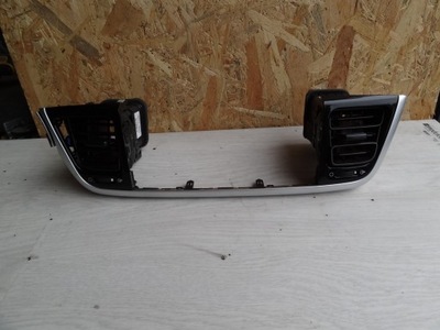 Kia rio v 2019 воздуховод рамка консоли оригинал фото №1