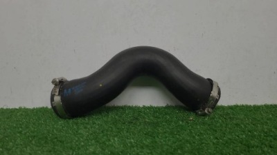 Шланг труба интеркулер vw polo v 5 6r 1.2 tdi фото №1