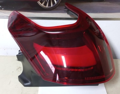 Peugeot 2008 lift лампа права задня задня 9826730380 фото №1