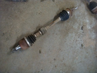 Kia ceed ii 12-16 приводной вал левая короткий 1.6 crdi фото №1