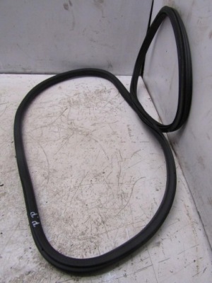 Прокладка дверь правый перед передняя citroen c3 iii фото №1