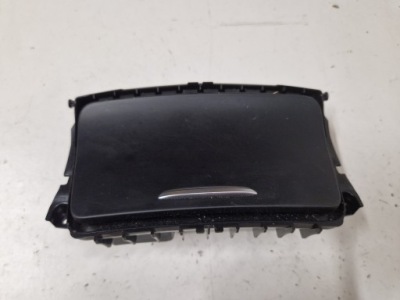 Попільничка mercedes w246 1.8 cdi 2013r a2468100179 фото №1