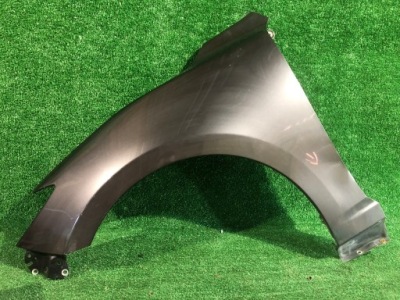 Крыло  передний перед левое  mazda 3 bm 13- фото №1
